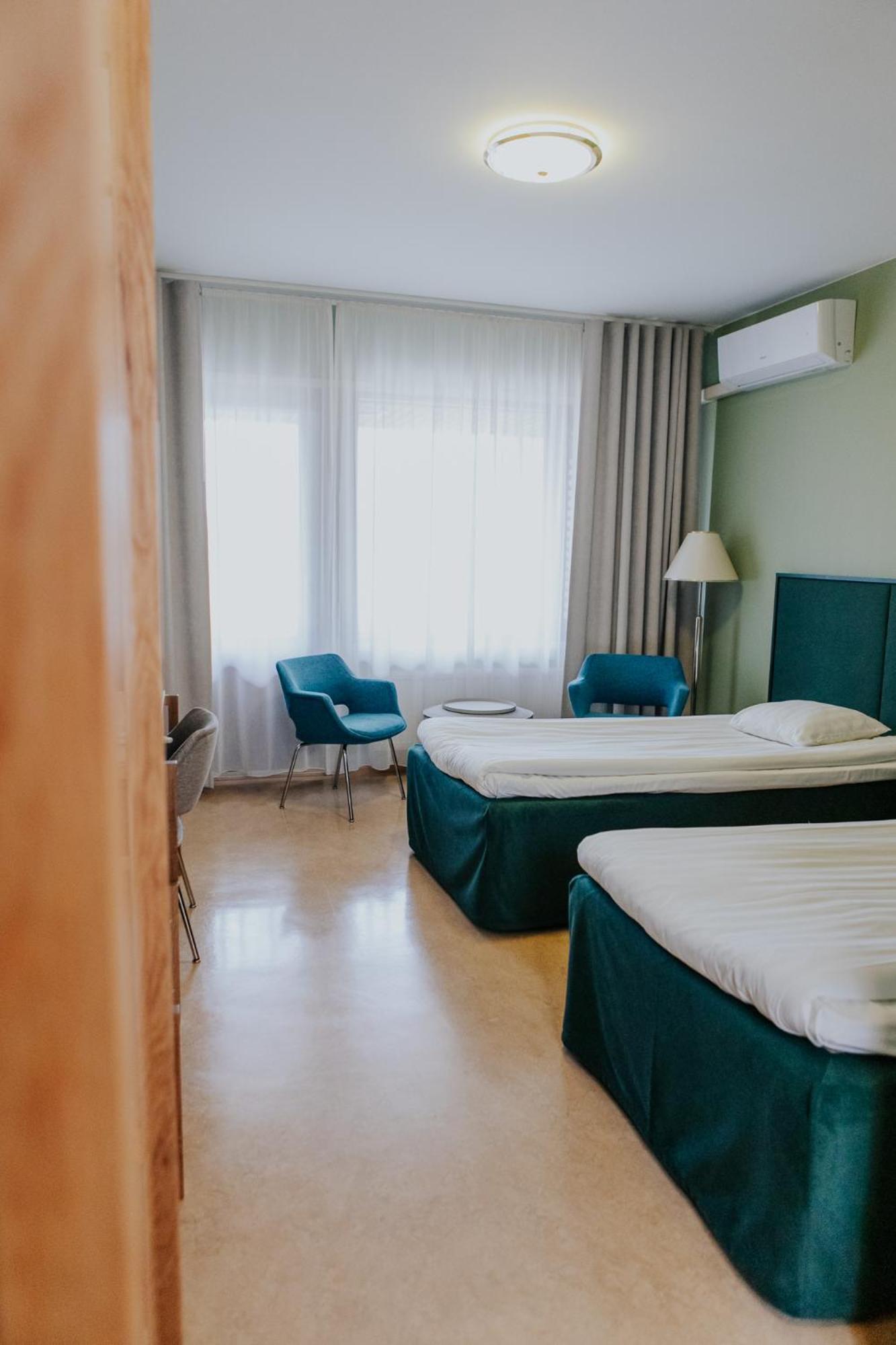 Hotel Fjalar Сало Экстерьер фото