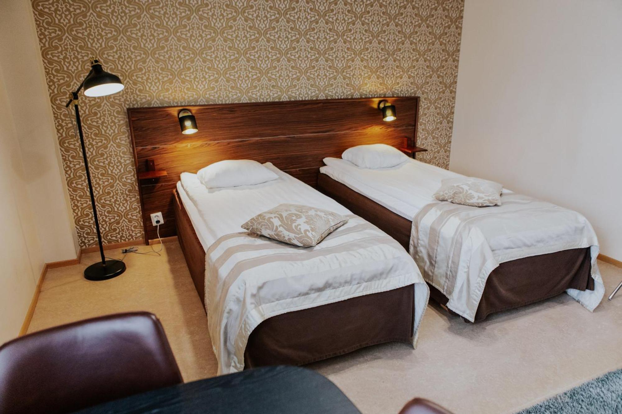 Hotel Fjalar Сало Экстерьер фото