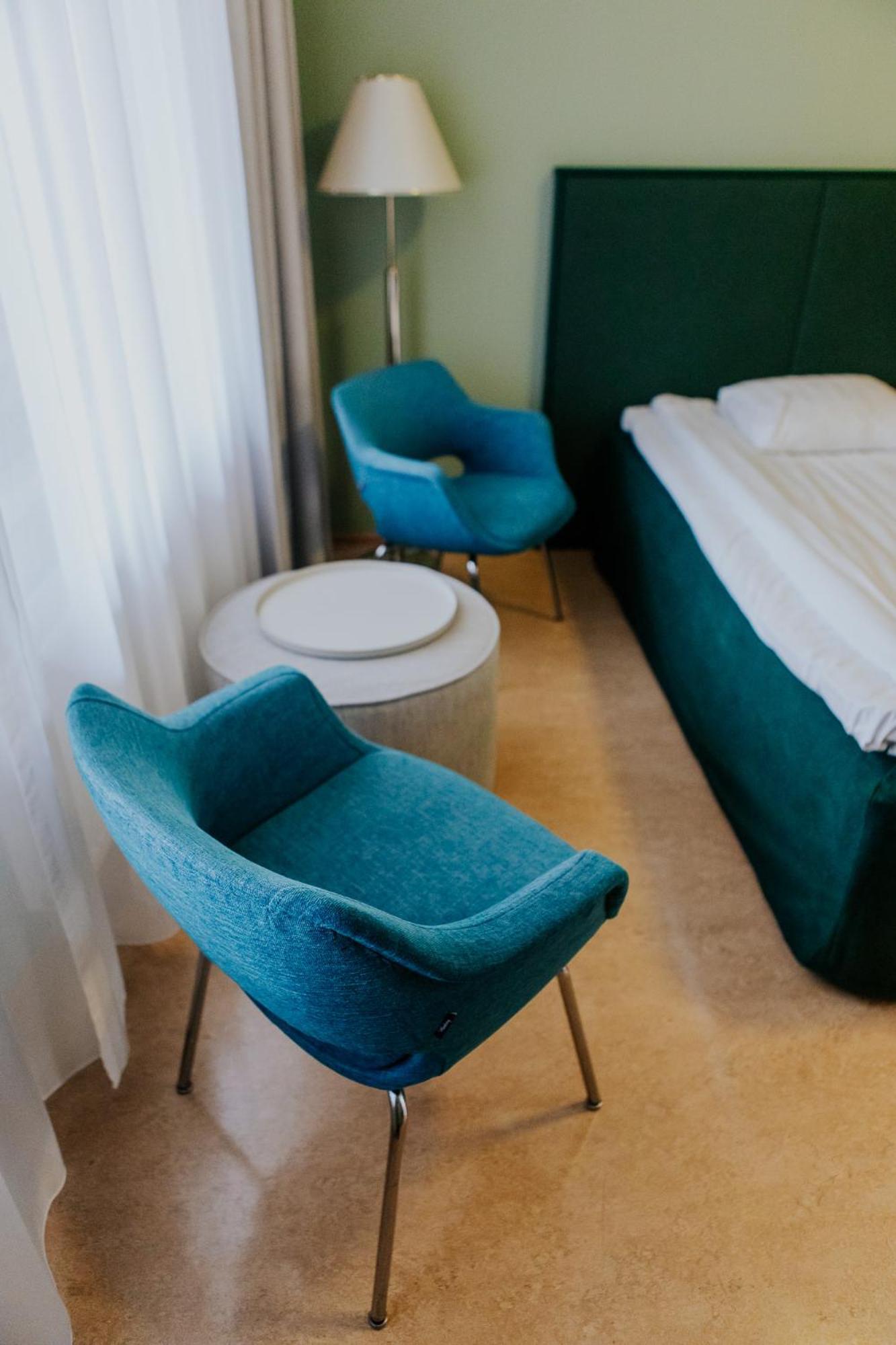 Hotel Fjalar Сало Экстерьер фото