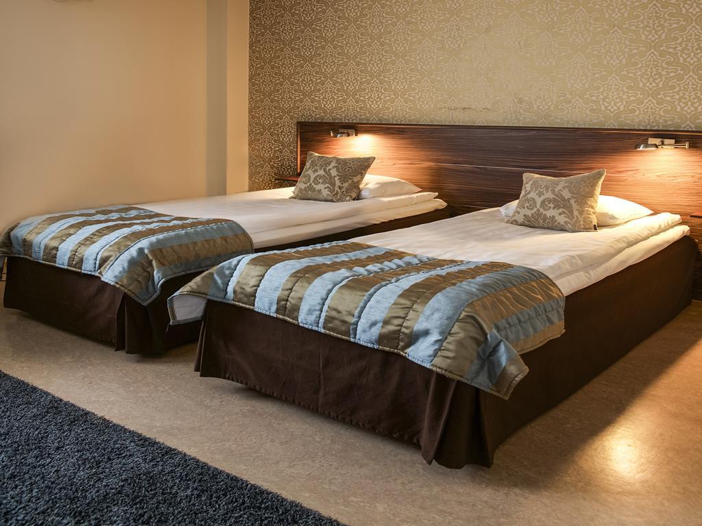 Hotel Fjalar Сало Экстерьер фото